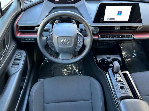 Used 2024 Toyota Prius Prime SE image 14