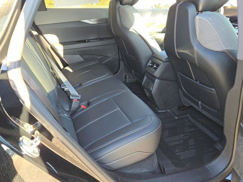 New 2026 Cadillac Optiq Luxury 1 image 11