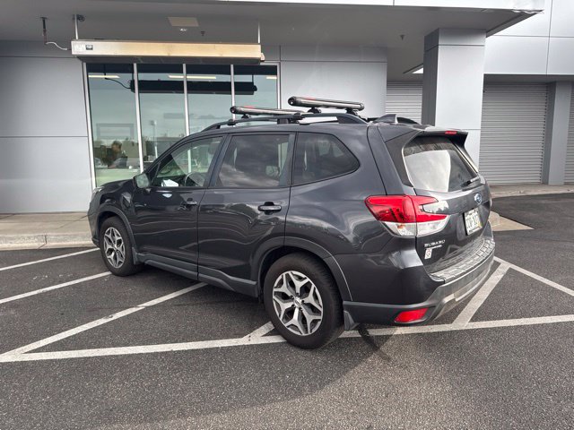 Used 2019 Subaru Forester Premium AWD/4WD image 4