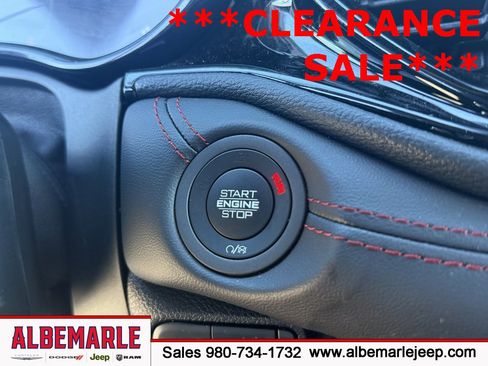 Used 2024 Dodge Durango GT image 21