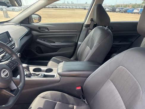 Certified 2024 Nissan Altima 2.5 S FWD image 40