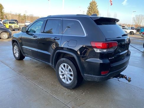 Certified 2021 Jeep Grand Cherokee Laredo image 9