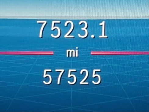 Used 2024 Mercedes-Benz GLS 450 4MATIC image 32