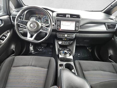 Used 2022 Nissan Leaf SV Plus image 18