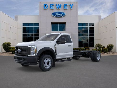New 2026 Ford F550 2WD Regular Cab Super Duty image 1