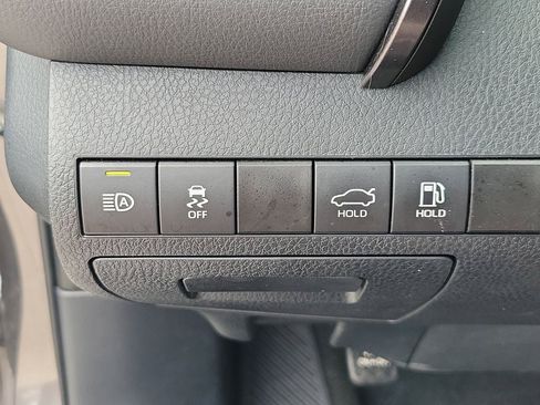 Used 2024 Toyota Camry SE FWD image 29