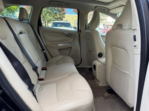 Used 2013 Volvo XC60 3.2 FWD image 27