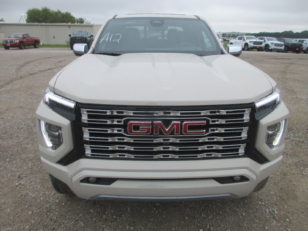 New 2026 GMC Canyon Denali AWD/4WD image 12