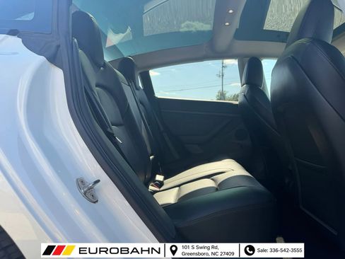 Used 2022 Tesla Model 3 RWD image 14