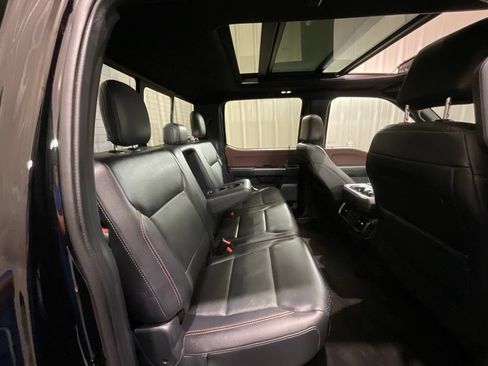 Used 2021 Ford F150 Lariat w/ Equipment Group 502A High AWD/4WD image 15