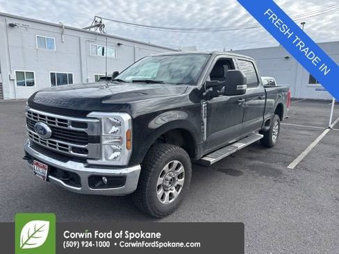 Used 2024 Ford F250 XLT image 1