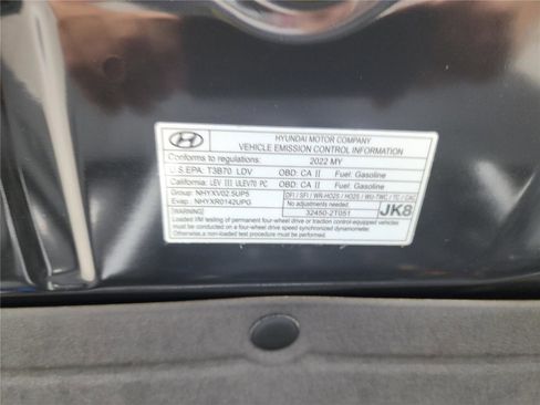 Used 2022 Genesis GV70 2.5T w/ Advanced Package image 11