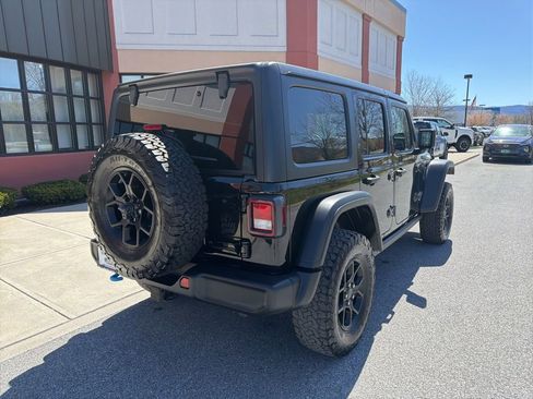 Used 2024 Jeep Wrangler Unlimited AWD/4WD image 7