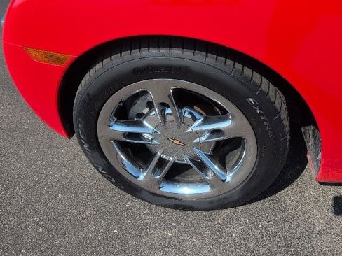 Used 2004 Chevrolet SSR w/ Preferred Equipment Group image 15