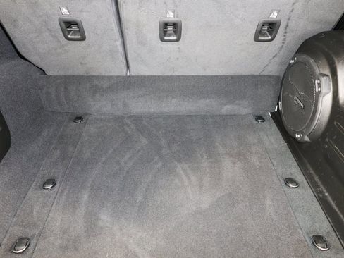 Used 2023 Jeep Wrangler Unlimited Sahara w/ Dual Top Group image 19