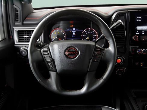 Used 2024 Nissan Titan PRO-4X w/ Off Road Protection Package image 20