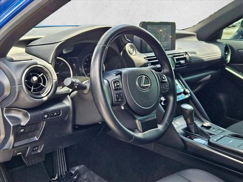 Used 2024 Lexus IS 300 w/ Comfort Package RWD image 10