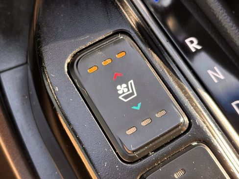 Used 2015 Hyundai Santa Fe Sport w/ Option Group 04 image 25