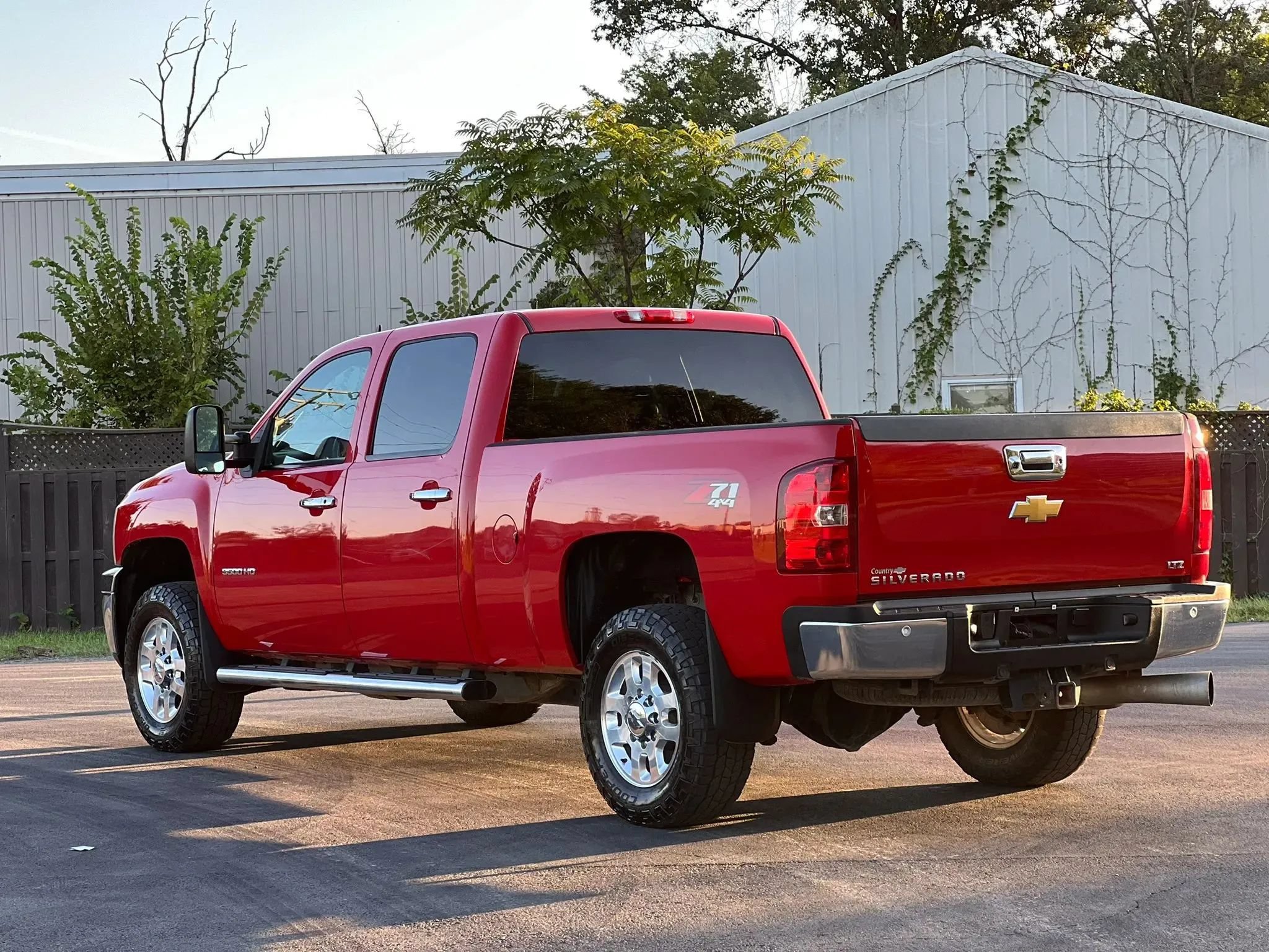Used 2014 Chevrolet Silverado 3500 LTZ w/ LTZ Plus Package AWD/4WD image 3