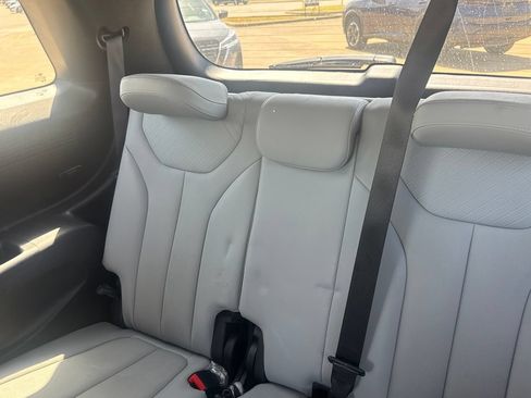 Used 2025 Hyundai Palisade SEL AWD/4WD image 38