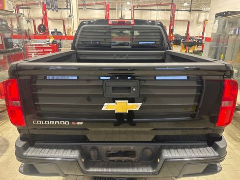 Used 2017 Chevrolet Colorado Z71 image 41