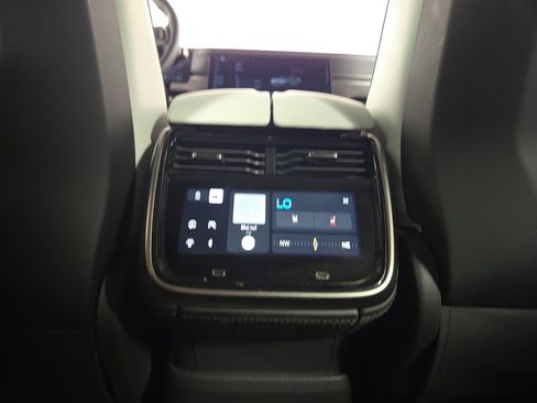 Used 2023 Rivian R1S Adventure Quad AWD/4WD image 30