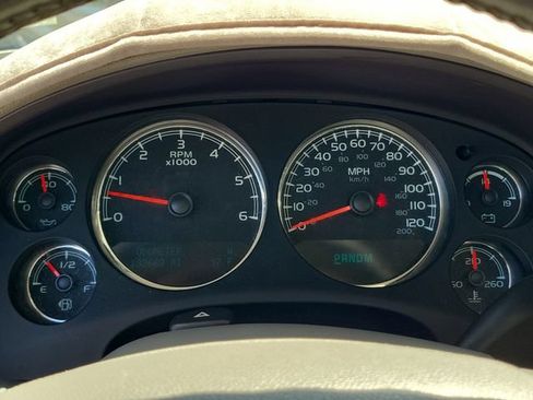 Used 2012 GMC Yukon XL SLT w/ SLT-2 Equipment Package RWD image 31
