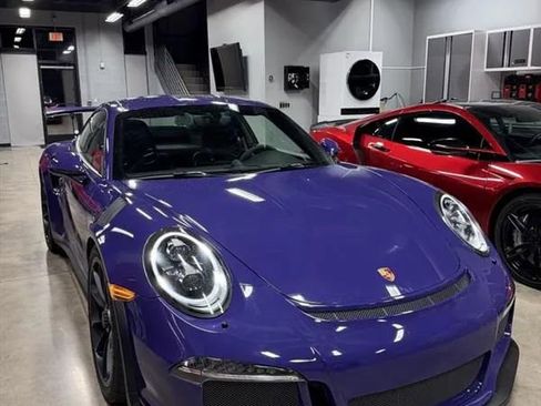 Used 2016 Porsche 911 GT3 RS image 1