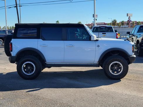 Used 2022 Ford Bronco Outer Banks w/ Sasquatch Package image 6