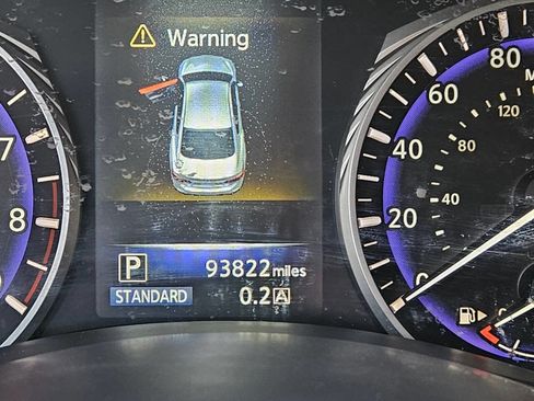 Used 2014 INFINITI Q50 Premium w/ Navigation Package AWD/4WD image 18