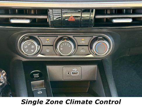 New 2025 Nissan Kicks SV image 10