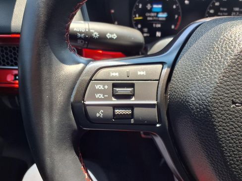Used 2025 Honda Civic Type R image 16