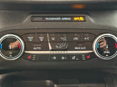 Used 2025 Ford Escape ST-Line Select image 41