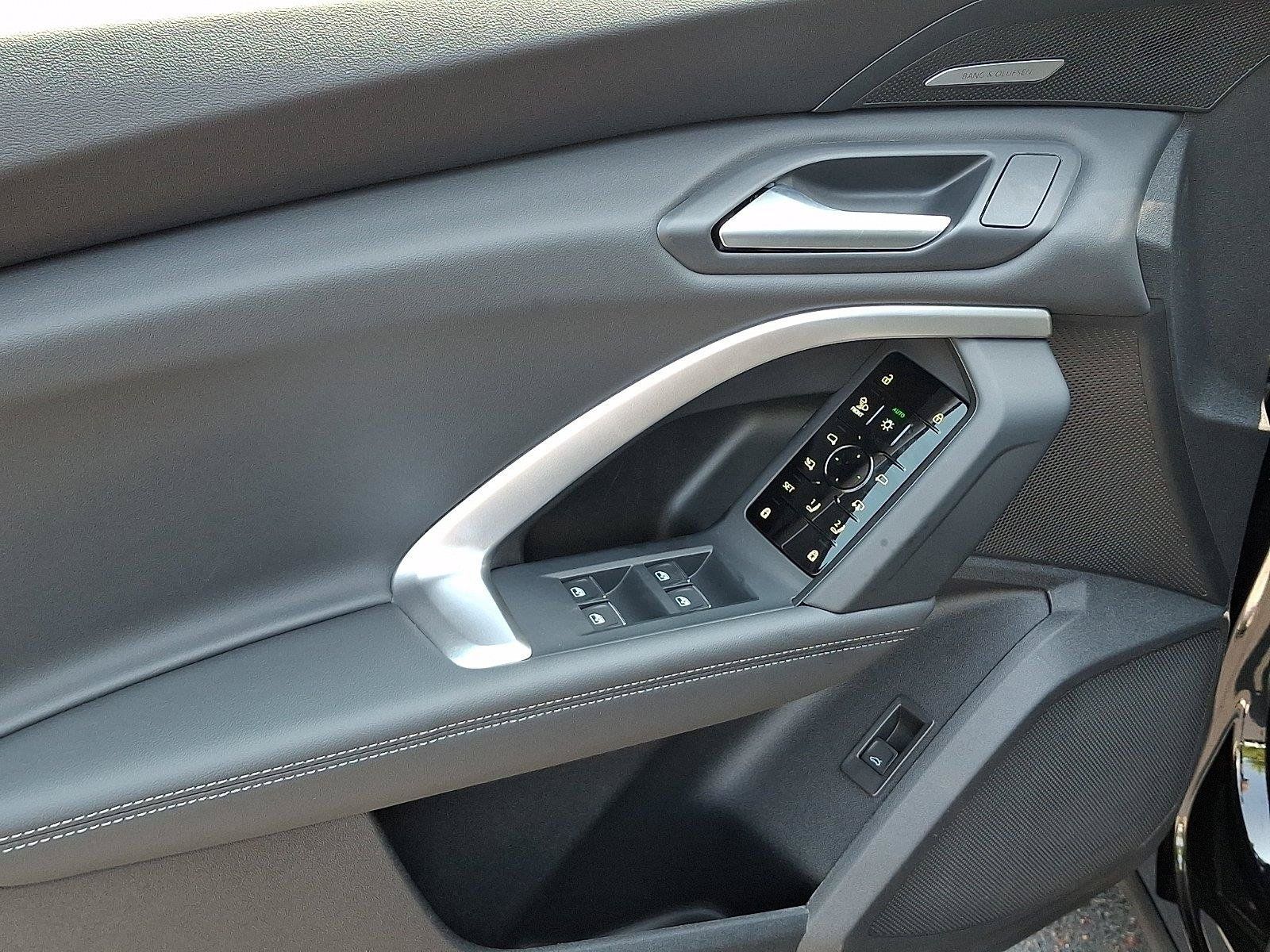 New 2026 Audi Q5 Premium Plus AWD/4WD image 10