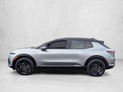 New 2026 Chevrolet Equinox EV RS image 5