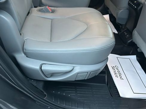 Used 2023 Toyota Highlander Limited image 53