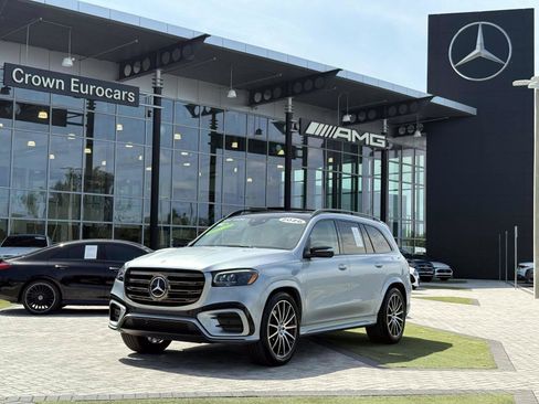 Certified 2026 Mercedes-Benz GLS 450 4MATIC image 1