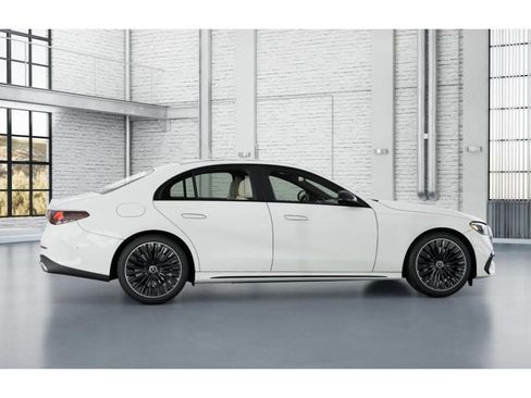New 2026 Mercedes-Benz E 450 4MATIC Sedan image 17