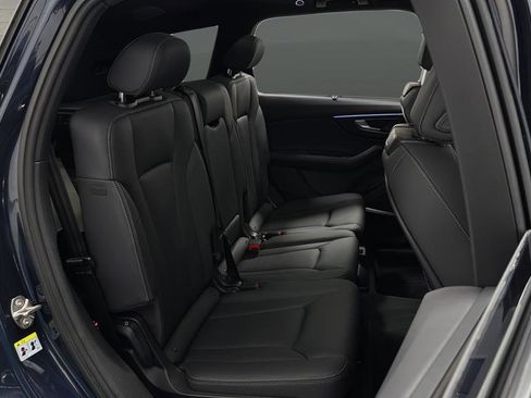 Used 2025 Audi Q7 3.0T Premium Plus w/ Premium Plus Package AWD/4WD image 11
