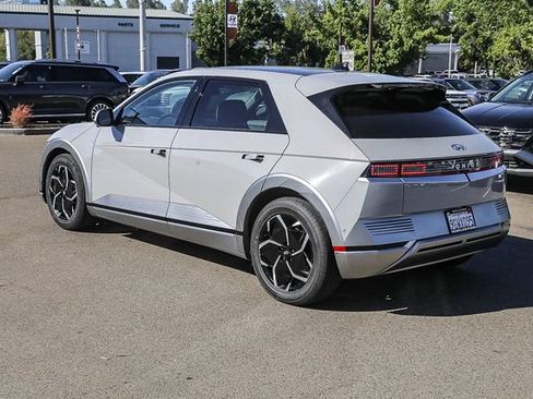 Certified 2023 Hyundai Ioniq 5 Limited RWD image 2