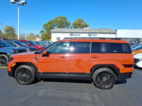 Used 2024 Hyundai Santa Fe Calligraphy image 2