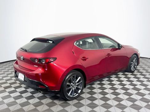 Used 2019 MAZDA MAZDA3 Hatchback FWD image 9