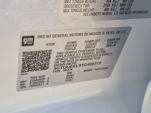 New 2026 GMC Sierra 1500 AT4 w/ Technology Package AWD/4WD image 29