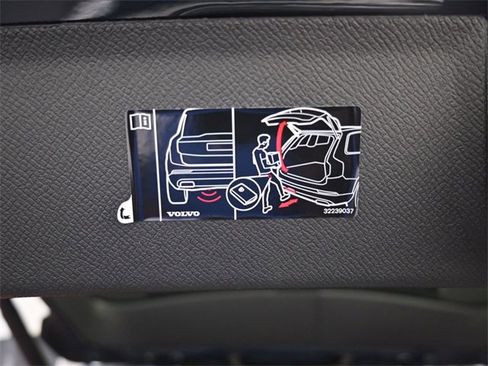 Used 2024 Volvo XC90 T8 Plus w/ Protection Package Premier image 26