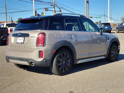 Used 2022 MINI Cooper Countryman S w/ Signature Upholstery Package image 11