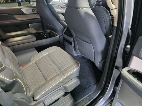 Used 2023 Lincoln Navigator Black Label AWD/4WD image 23