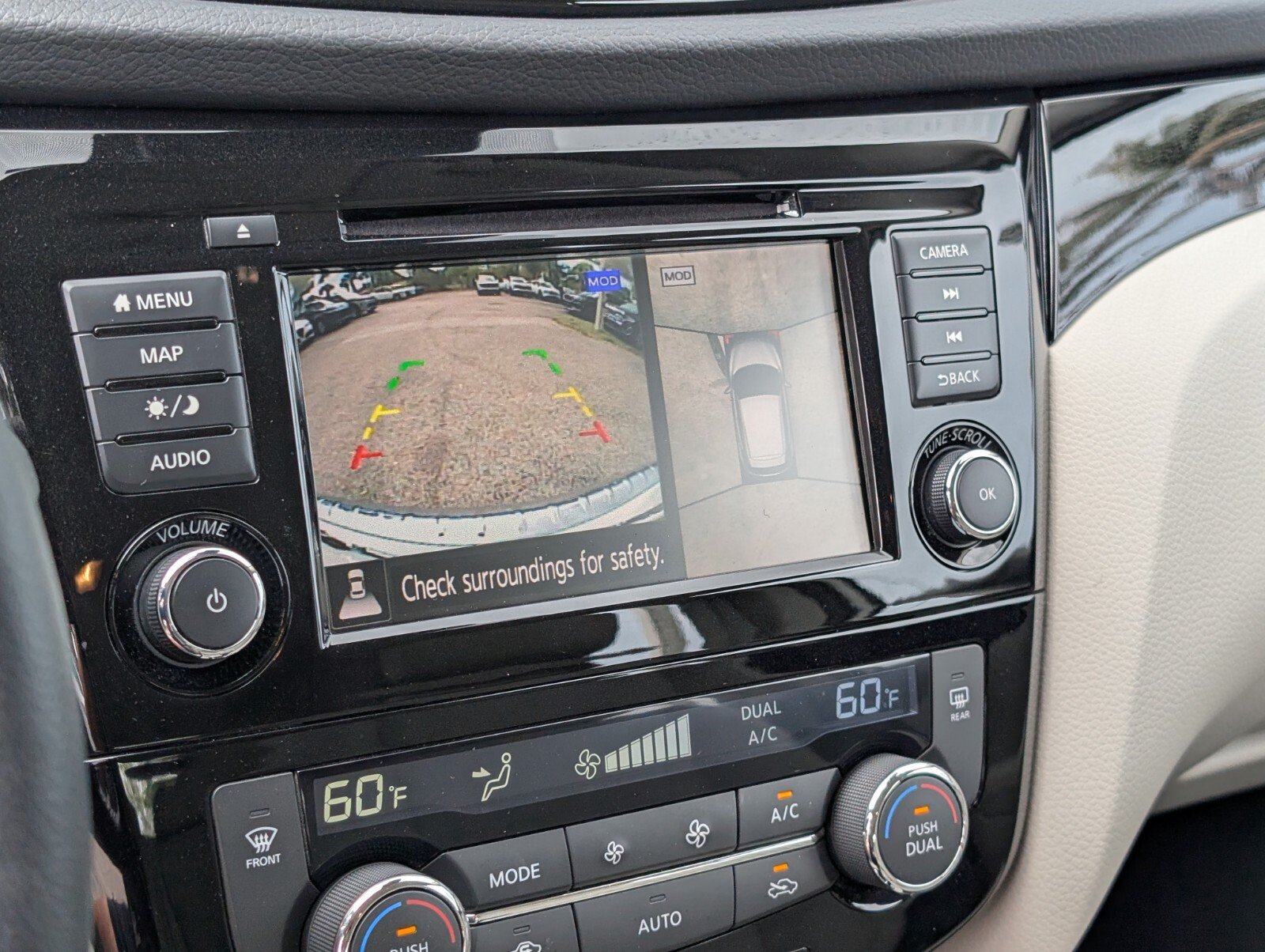 Certified 2022 Nissan Rogue Sport SL FWD image 24