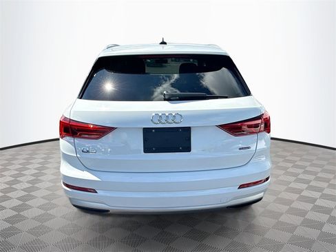 Used 2021 Audi Q3 2.0T Premium image 7