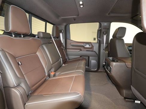 Certified 2025 GMC Sierra 1500 Denali AWD/4WD image 27