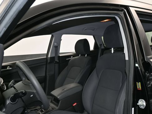 Used 2021 Hyundai Tucson Value FWD image 10